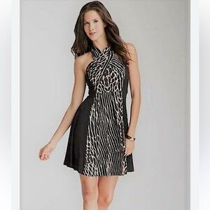 Vince Camuto Halter‎ Dress 4 Animal Print Black Silky Feel Stretch Y2K Flowy